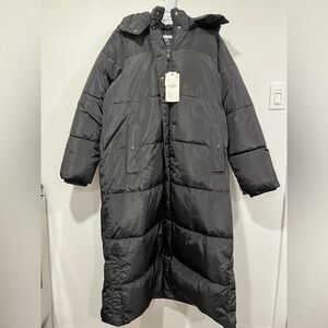 Zara full length down fill puffer NWT